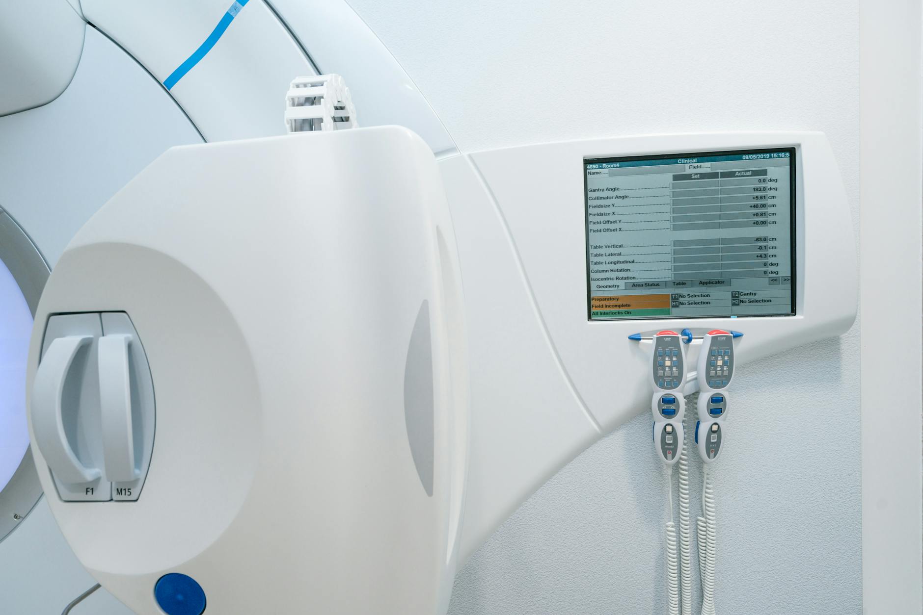 Quality assurance and validation equipment in radiotherapy for Monte Carlo treatment planning systems
