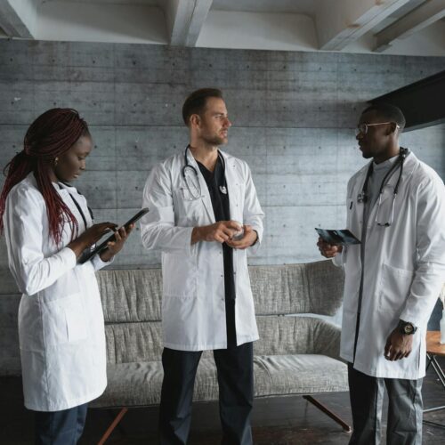 ISO 7101: Requisitos de Apoio para Organizações de Saúde (Seção 7)