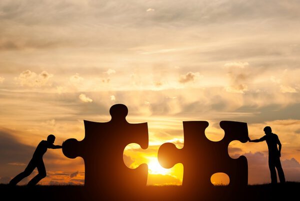 Quantum Surgical adquire NeuWave Medical para ablação tumoral robótica