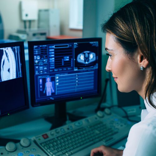 NewVue Adds Native Reporting to Radiologist Cockpit